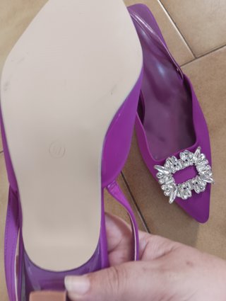 Zapatos de fiesta buganvilla con joya T42
