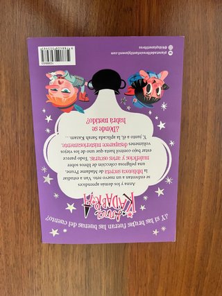 Colección cuentos de Anna Kadabra del 1 al 16.
