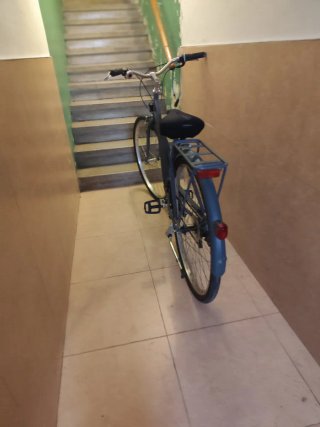 Bicicleta urbana en buen estado
