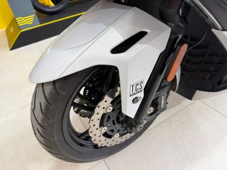 Kimco Xciting VS 400 Maxi Scooter