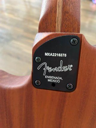 Fender Acoustasonic Jazzmaster Azul Hielo