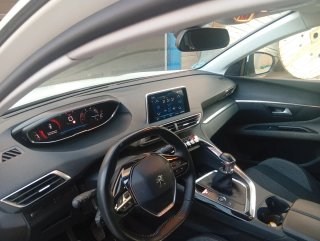 Peugeot 3008 2021