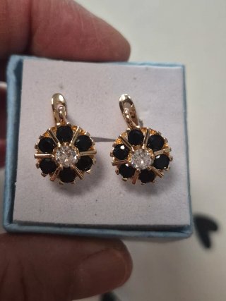 Pendientes Vintage Flor Oro Negro Blanco