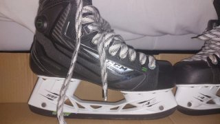 Patines CCM Ribcor 50K Hockey Hielo