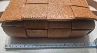 Bolso piel trenzado marrón