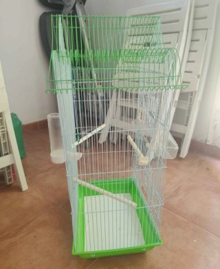 Jaula grande para pájaros