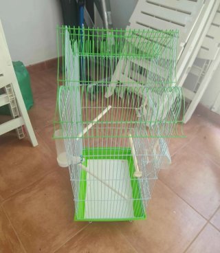 Jaula grande para pájaros