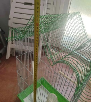 Jaula grande para pájaros