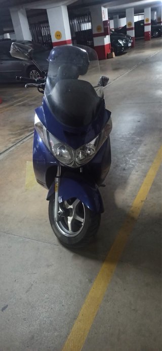 Suzuki Burgman 250 Azul - 48000 km