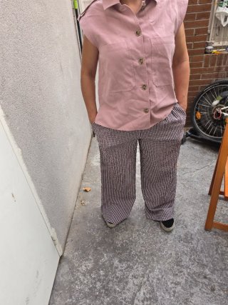 Conjunto mujer rosa y marrón