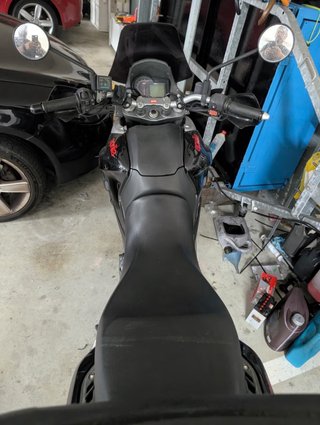 Aprilia Pegaso Strada 650 Teail Negra