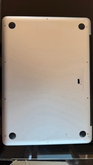 MacBook Pro 13 Intel i7 2.9GHz 8GB RAM 512GB