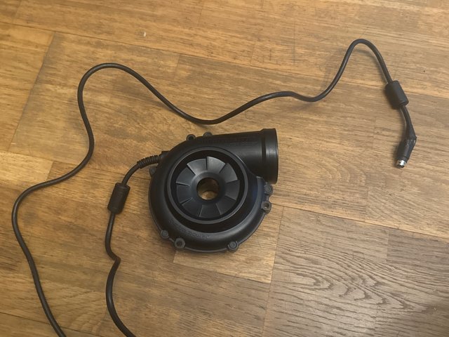 Fuente Alimentación Thrustmaster AC Volantes