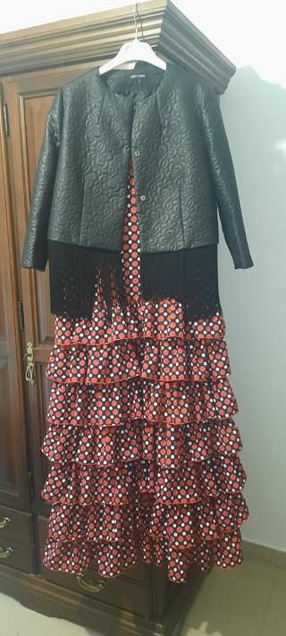 Traje Flamenca Mujer Talla 44/42 con chaqueta