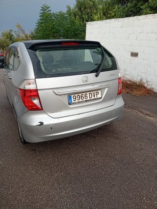 Honda FR-V 2005