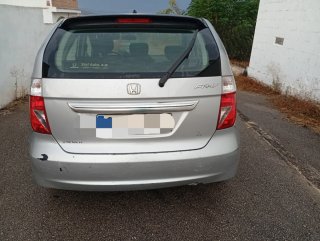 Honda FR-V 2005