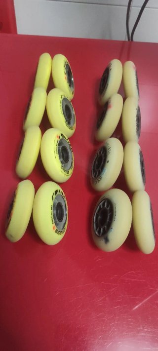 Ruedas Patines Velocidad 84mm (16uds)