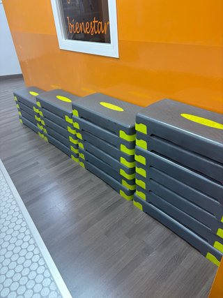Lote Steps Gimnasio
