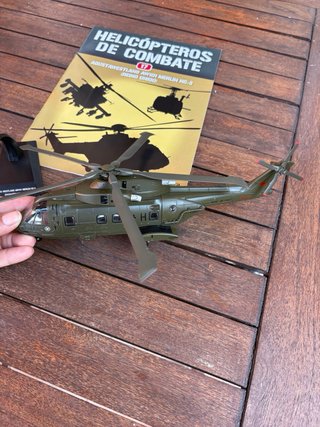 Helicóptero AW101 Merlin 1:72 Altaya