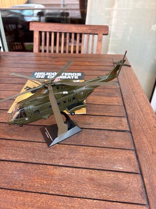 Helicóptero AW101 Merlin 1:72 Altaya