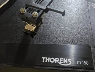 Plato Giradiscos Vintage Thorens TD 180