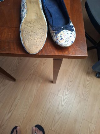 Manoletinas floreadas talla 40