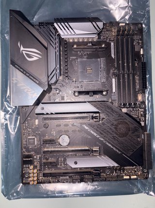 ASUS ROG Strix X570-F Gaming AM4 PCIe 4.0