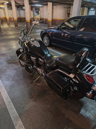 Kawasaki VN 900 Classic Negra