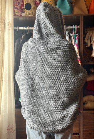 Chaqueta de punto con cuello de pelo