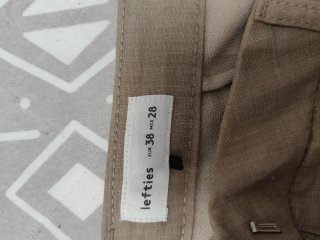 Pantalones beige