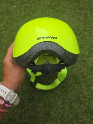 Bicicleta Conor 16 Niña con ruedines y rgalo casco