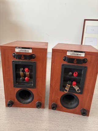 Altavoces Polk Audio Monitor 30
