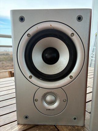 Altavoces Polk Audio Monitor 30