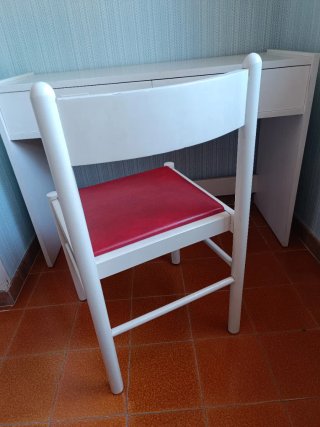 Escritorio juvenil con silla