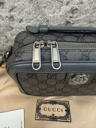 Bandolera Gucci GG Negra y Gris