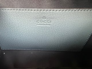 Bandolera Gucci GG Negra y Gris
