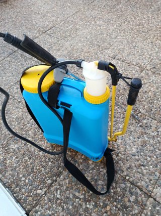 Pulverizador Mochila Azul y Amarillo