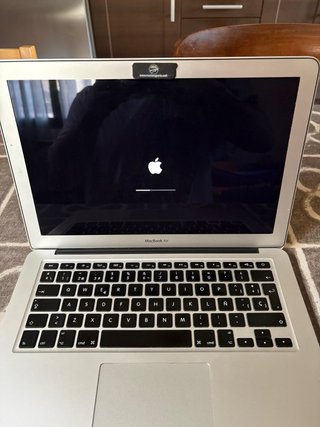 MacBook Air 2015 4GB RAM 128GB
