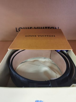 Cinturón LV Damier Gris Hebilla LV 120cm