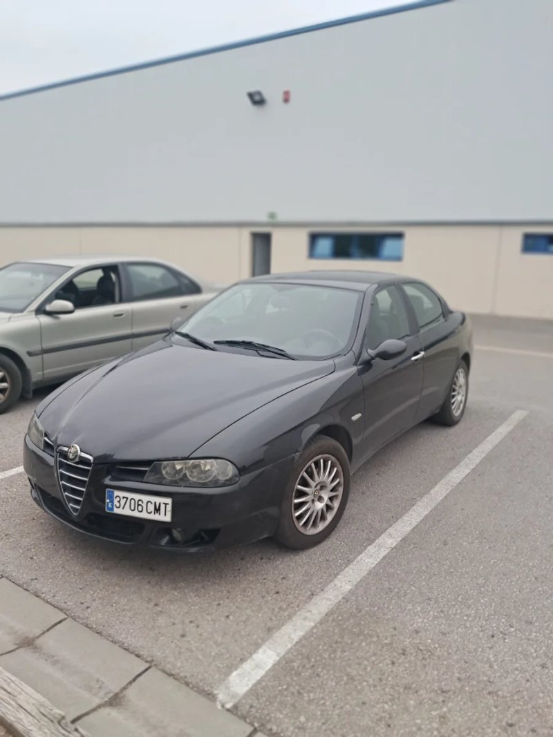 Alfa Romeo 156 2005 - foto 1