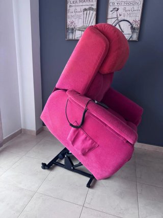 Sillón Eléctrico Levanta Personas Rosa