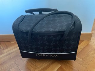 Maleta Trolley y Bolsos Mary Kay Negros