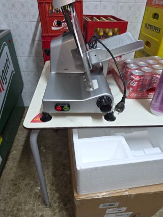 Cortafiambres profesional