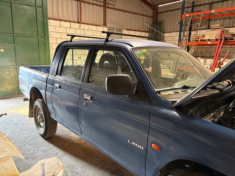 Mitsubishi L 200 2007 - foto 1