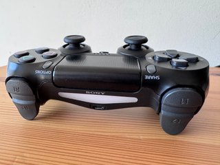 Consola PS4 Slim 500GB 12.00 + Mando