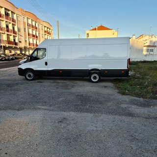 Mudanças completas com montagem.Entregas de IKEA