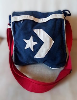 Borsa tracolla Converse vintage blu e rossa