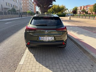 Lexus UX 2020