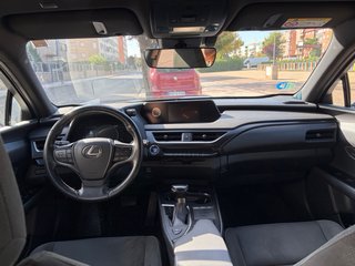 Lexus UX 2020