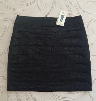 Gonna nera pizzo elasticizzata